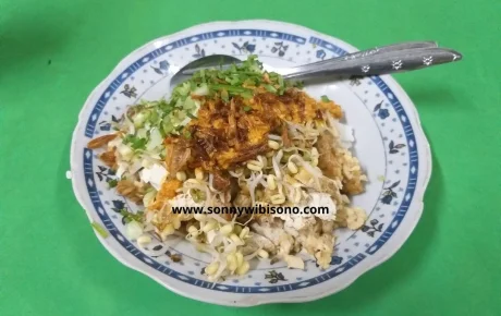 NASI LENGKO H BARNO