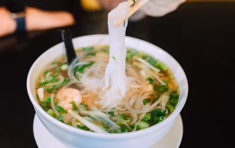 SOTO AYAM MASUK DALAM 20 SUP TERENAK DI DUNIA