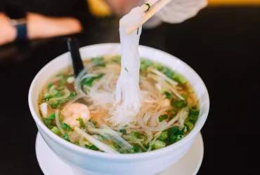 SOTO AYAM MASUK DALAM 20 SUP TERENAK DI DUNIA